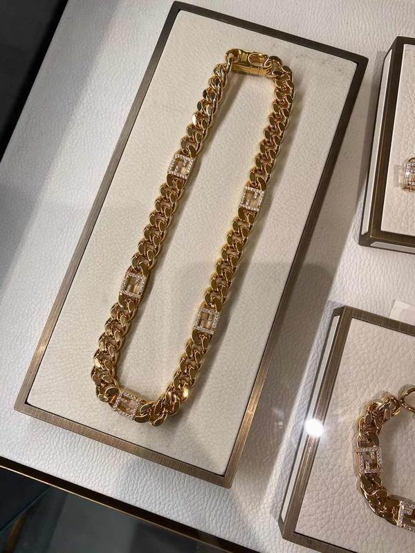 Fendi necklace 04lyx33